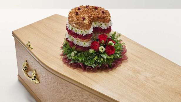 COP93966 Bespoke Cake HeroOnCoffin 11868 RGB RT