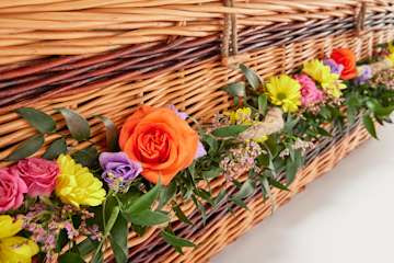 CountryGarland Brights Detail 03