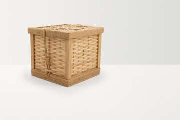 Hand-Woven Bamboo Ashes Casket - Image 1