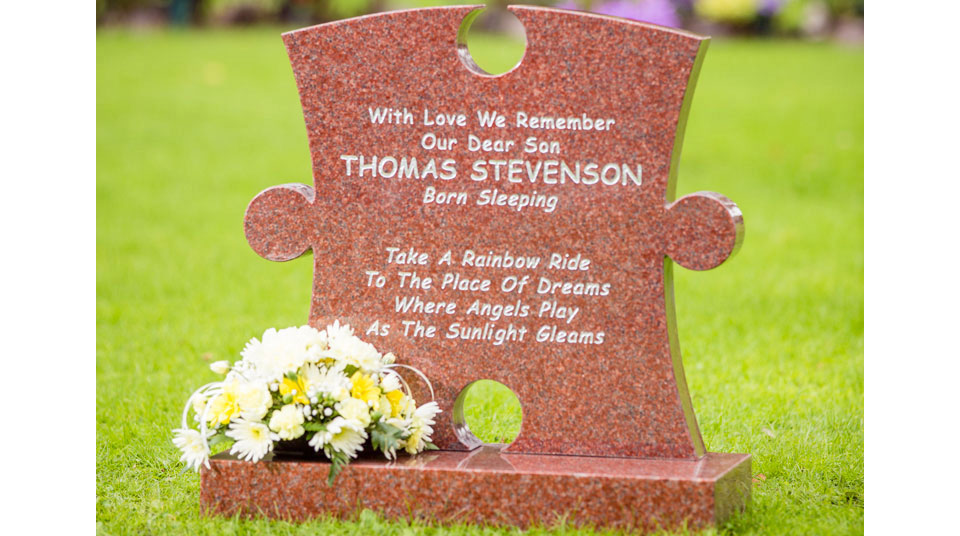 Jigsaw piece memorial Jigsaw piece memorial