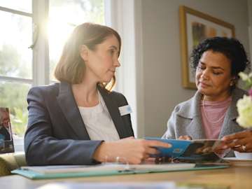 Funeral Arragement Woman Wife brochure