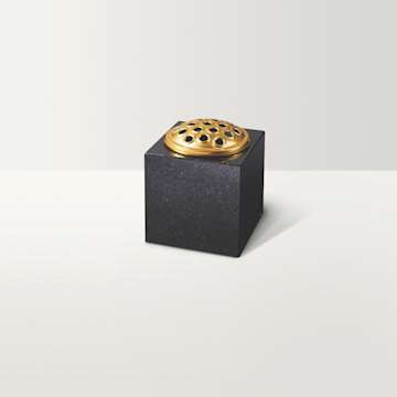 small-vase-memorial-star-galaxy