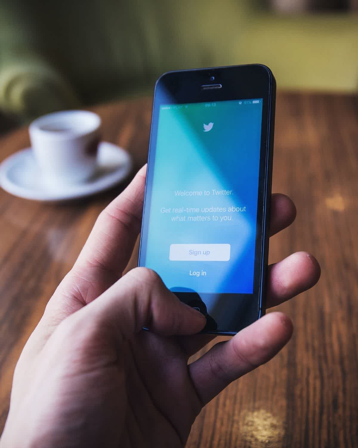 Twitter 1200x500
