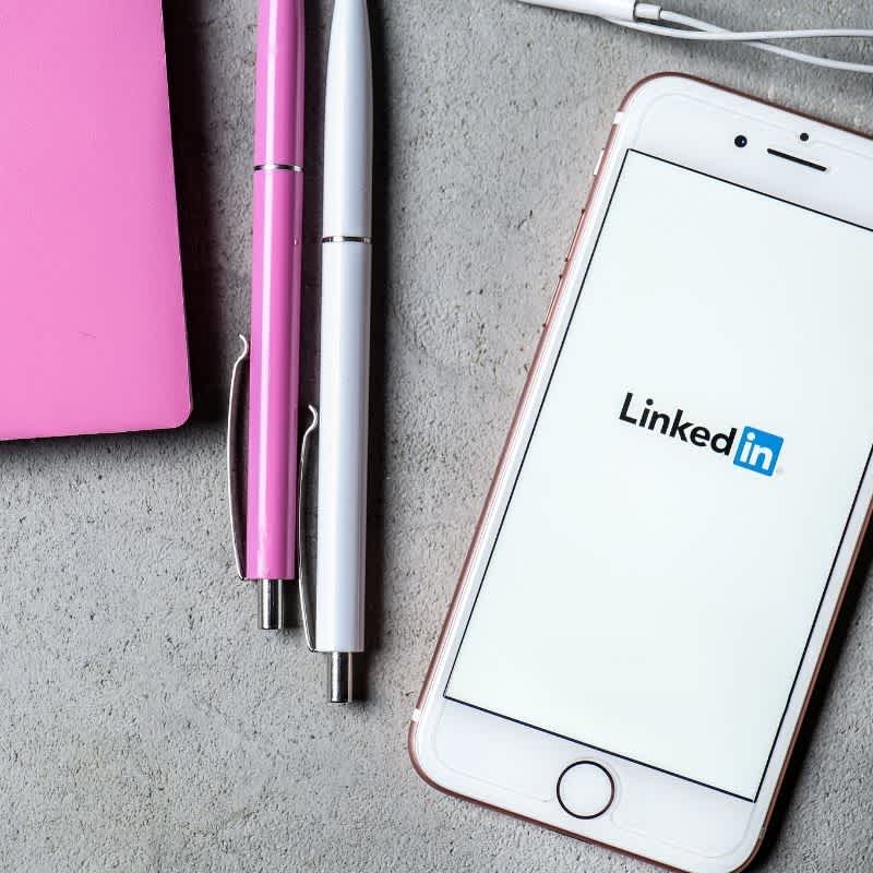 LinkedIn 800x800_phone