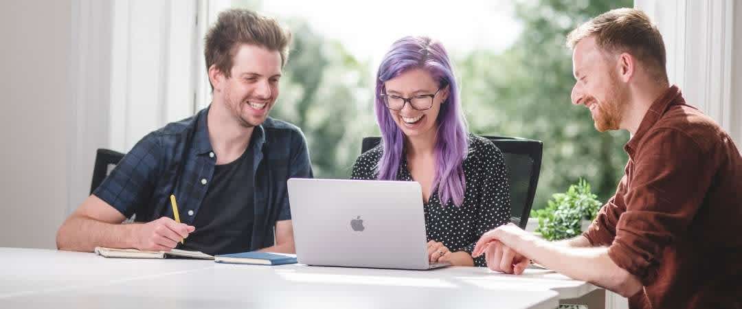 Graphic Designer_narrow_careers