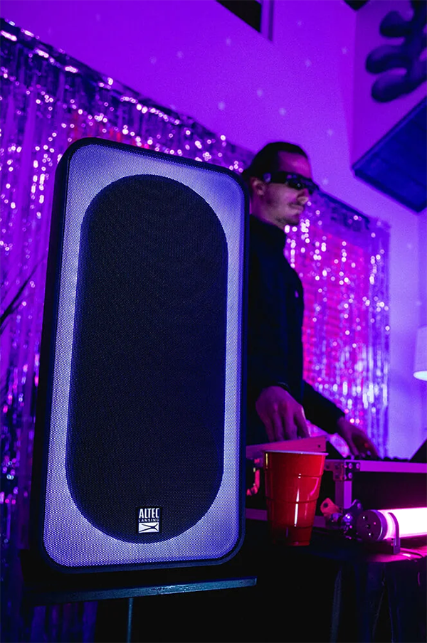 ALTEC LANSING ShockWave lifestyle3
