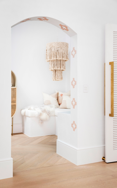 Master walk-in robe entrance, Hinterland Hideaway by Three Birds Renovations.