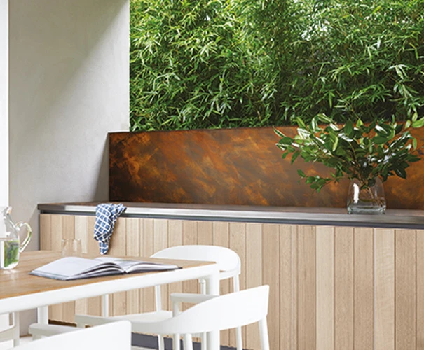 outdoor entertaining area with rust panelling