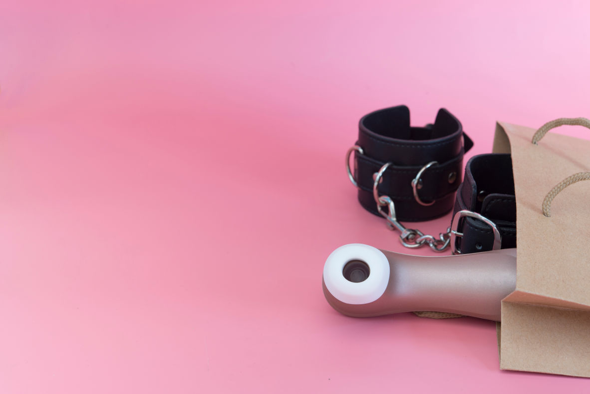 I Tried Out 5 Vibrators in One Week - Here Are the Ones Worth the Hype