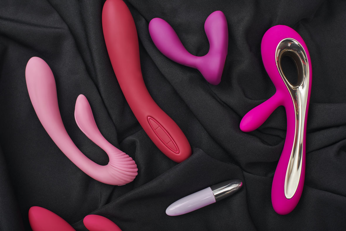 6 Brand New Realistic Vibrators for Your Collection