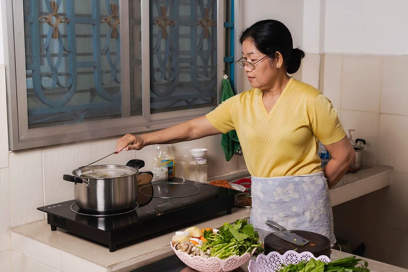 ATEC, a social enterprise providing clean cooking solutions that both mitigate carbon emissions and safeguard family health, has scaled its operations through Kiva’s crowdfunding platform