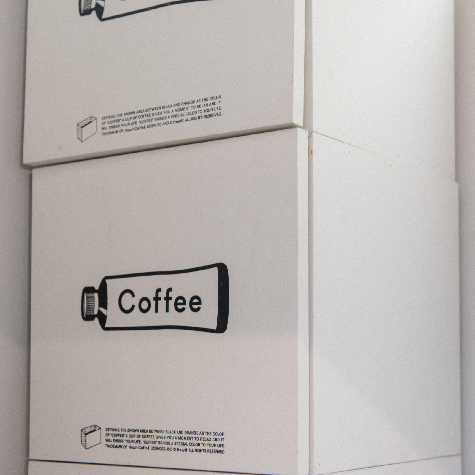 Howlt Coffee Fukuoka's Original Design Storage