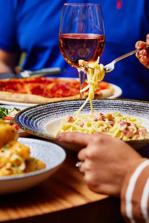 02 Mains Pasta 1 Mobile 02 Mains Pasta 1 Mobile