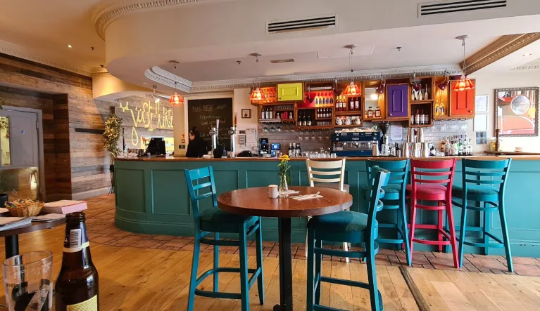 Lakeside - Private Hire