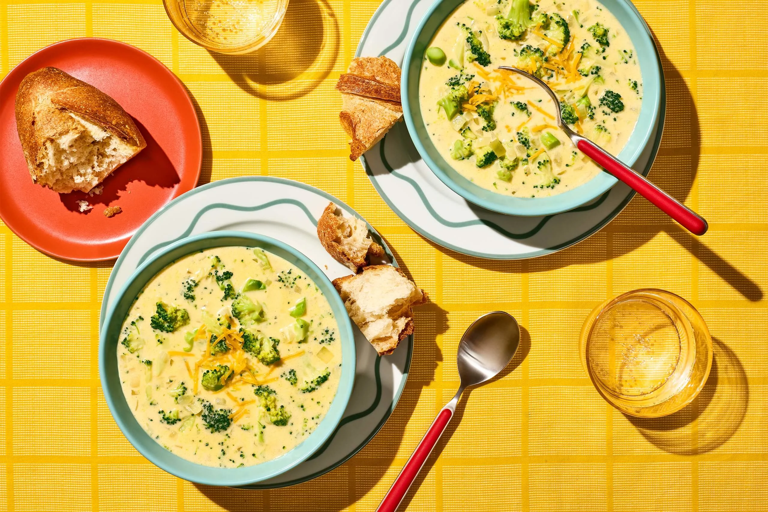 Multicooker Broccoli Cheddar Cheese Ranch Soup