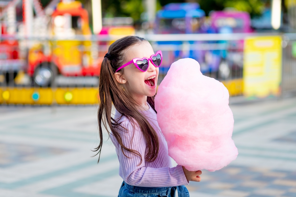 Cotton-Candy-Loved-By-Kids-of-All-Ages 2187440673