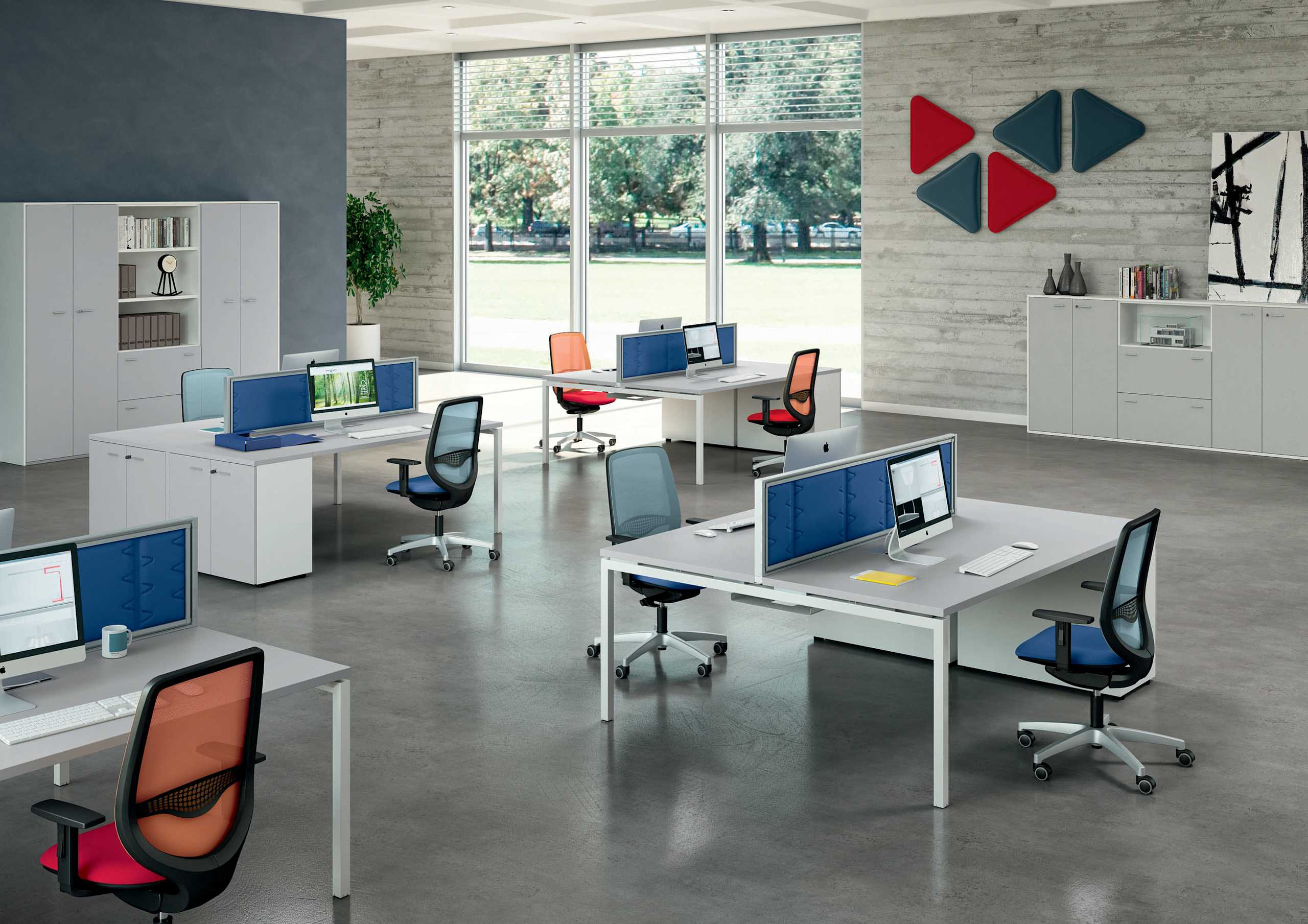 12. Mesa de trabajo sobre credenza + Panel divisorio