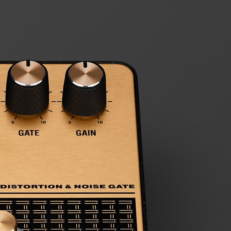 The gate and gain control knobs of the Marshall JVM Overdrive pedal.