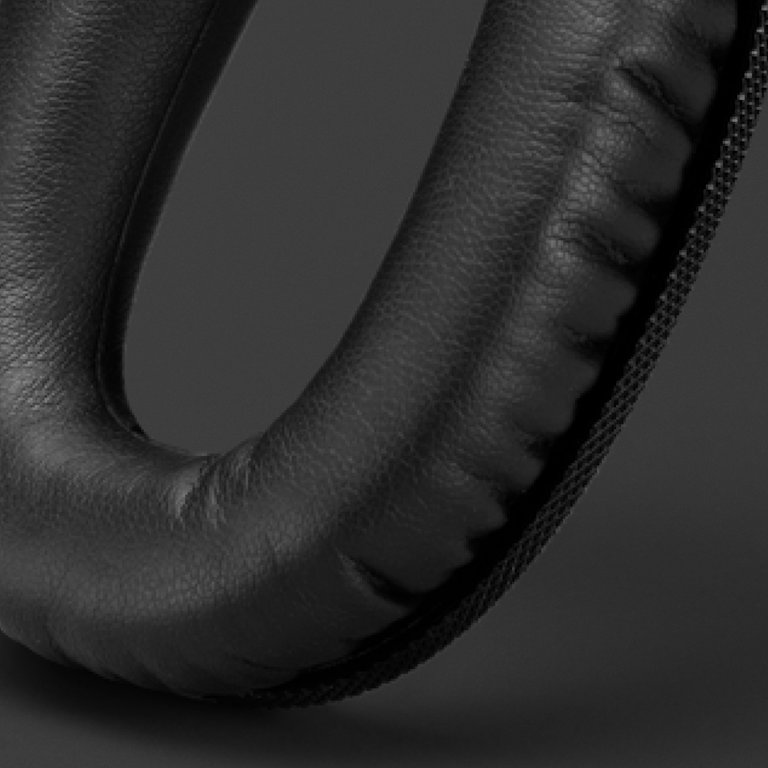 A close up of a black leather ear cushion from Marshall MONITOR II A.N.C. BLACK.