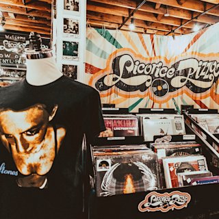 Licourice Pizza in California