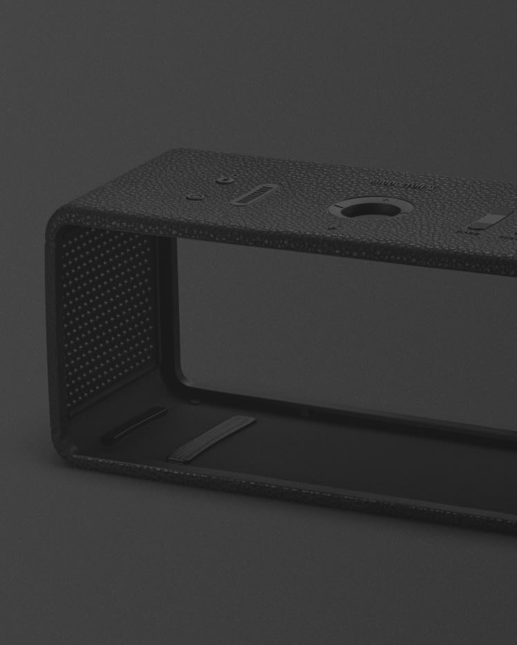 Close up of Middleton II Black and Brass Silicone Sleeve.