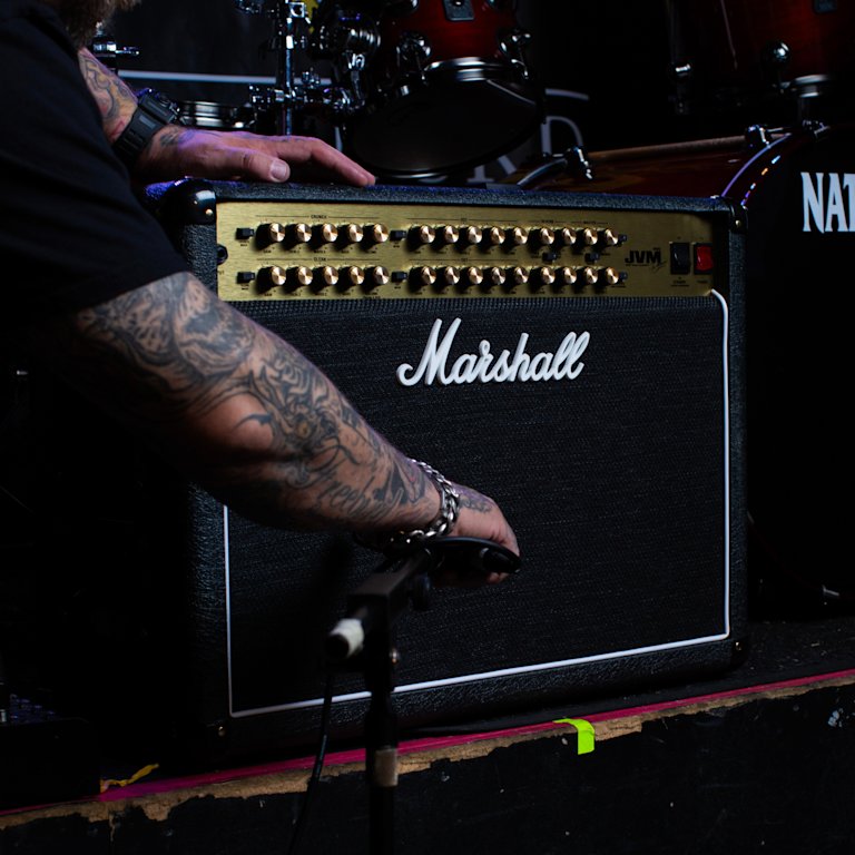 Marshall JVM410C in the studio