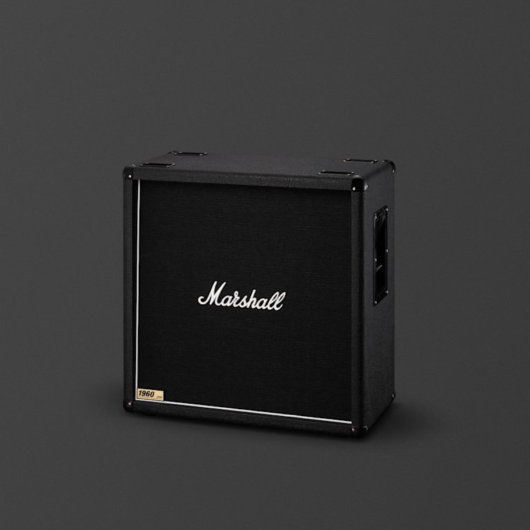 Cabinet with an authentic 60’s design and pack plenty of power with 300W.