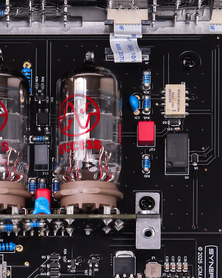 Close-up of a circuit board of the Marshall JCM800 Synergy Preamp Module.