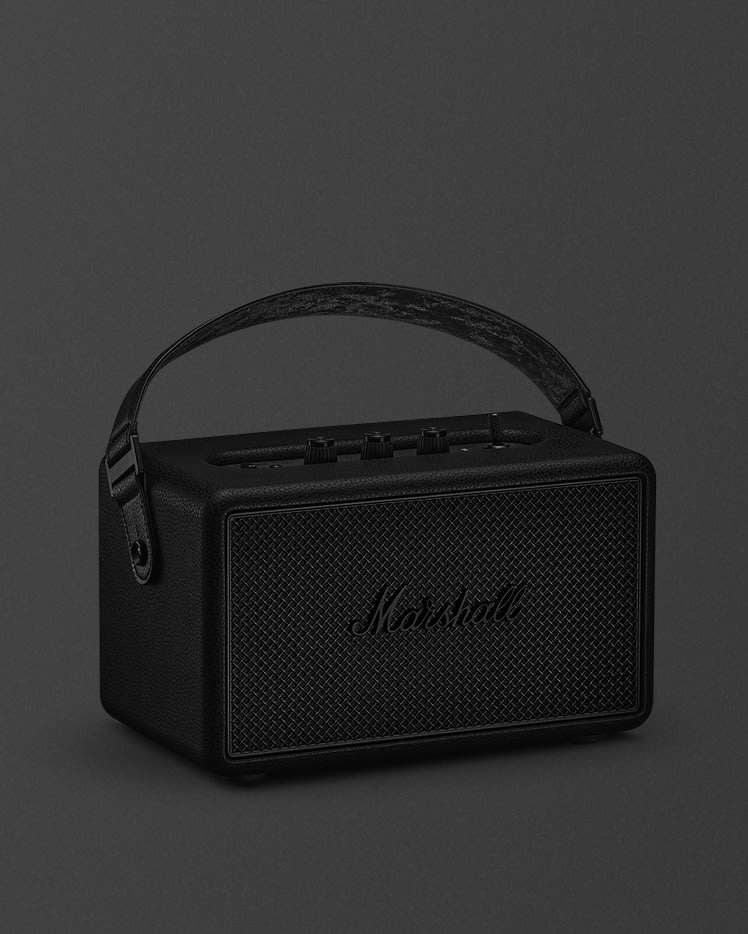Kilburn III in Pitch Black slightly from side