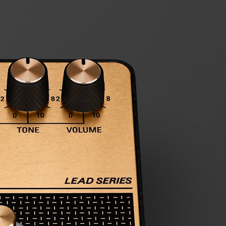 The tone and volume control knobs of the Marshall JCM800 Overdrive pedal.