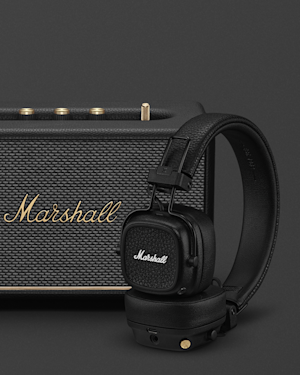 Marshalls Stanmore III in black and major V in black
