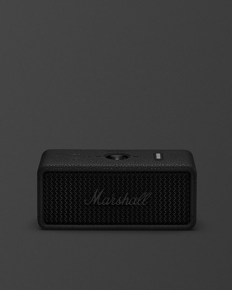Emberton III Vintage Black from the front