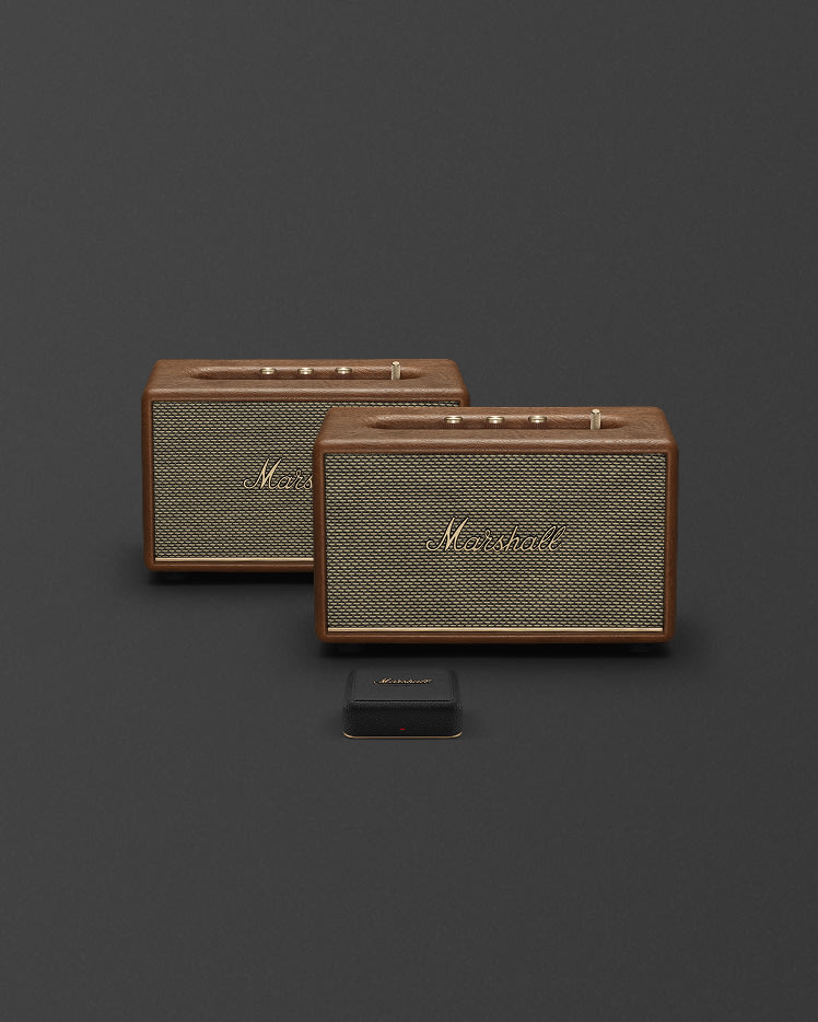 Front facing image of the bundle including Heddon + 2 x Acton III Brown