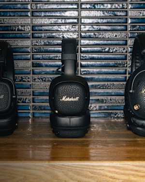 HEADPHONES