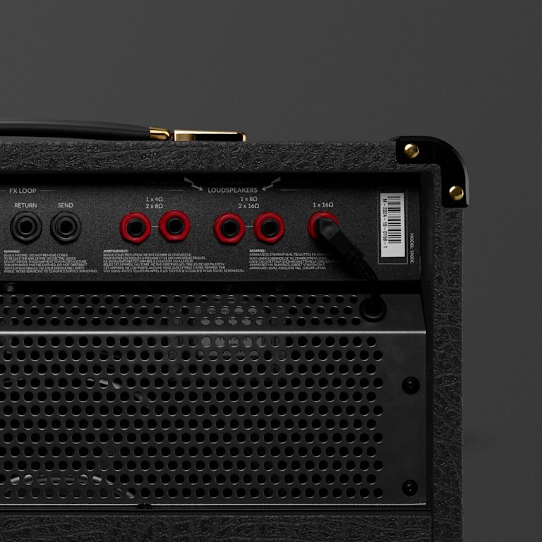 The backside of the Studio 900 Combo