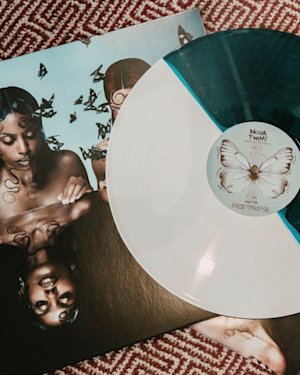 ノヴァ・ツインズ・ヴァイナル