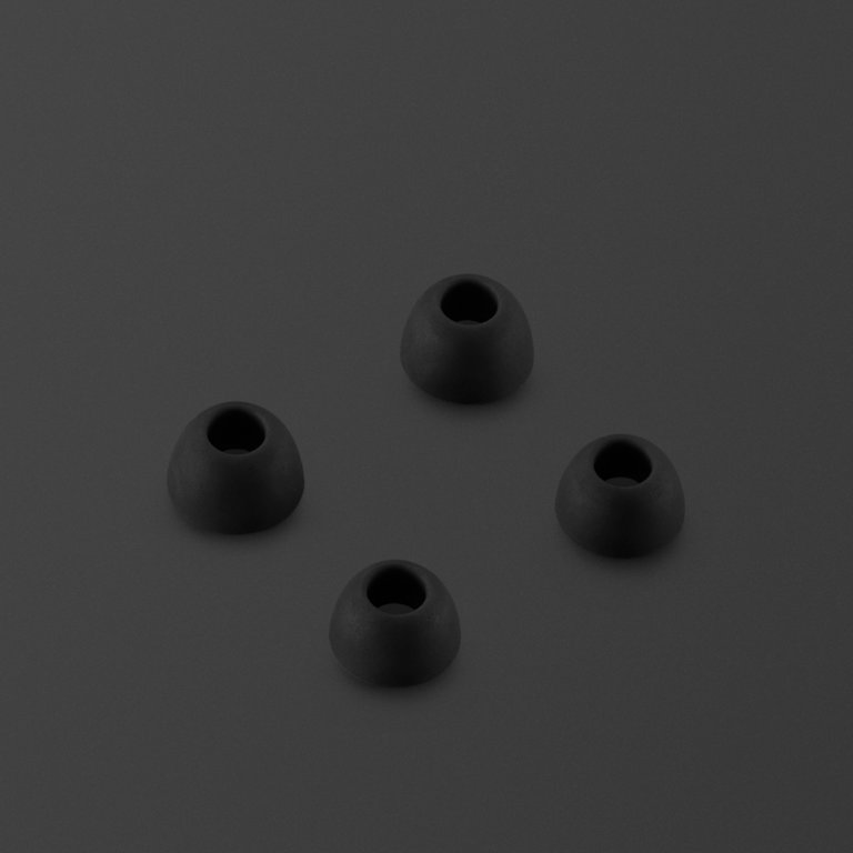 Motif II A.N.C. Black Ear Tips