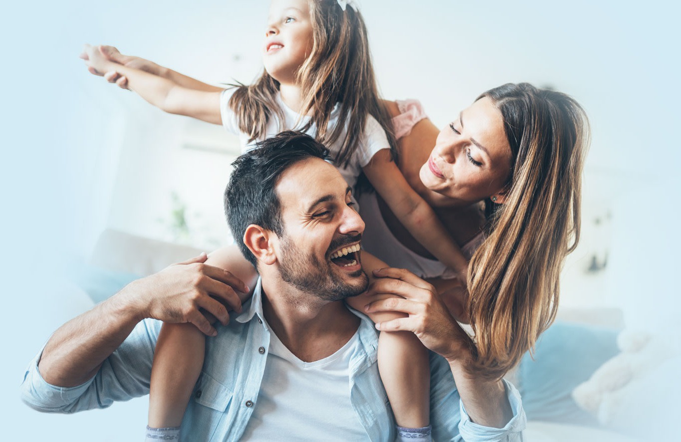 family-blue-back mobile