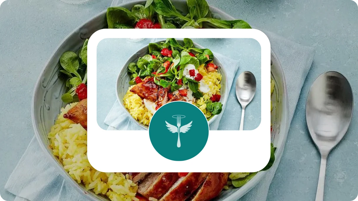 Lecker.de profile image of a fork with wings and a halo in front of a photo of a bowl with rice, spinach, tomatoes, meat and a white sauce with a spoon to the right.