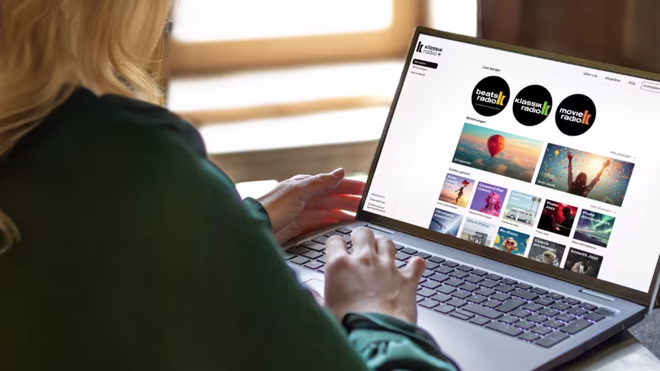 Klassik Radio Plus Klassik Radio Plus auf dem Laptop