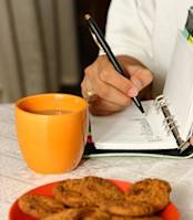 Making notes in an organizer
