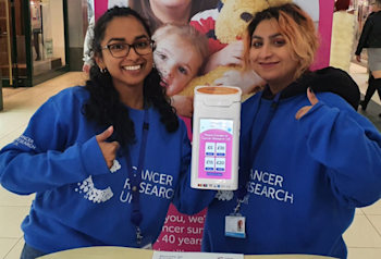 CRUK Face to Face Fundraising Team with CollecTin