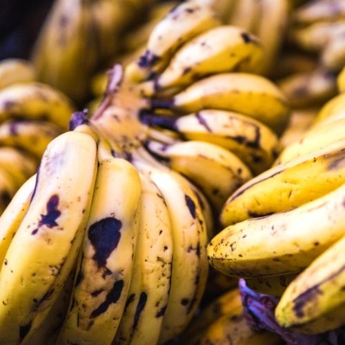 Dojrzałe banany są idealne do przyrządzenia chlebka