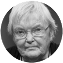 Gudrun Pausewang, Autorin des Jugendromans „Die Wolke“
