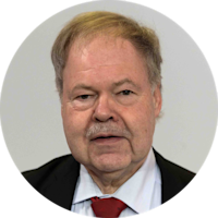 Karl-Peter Naumann
