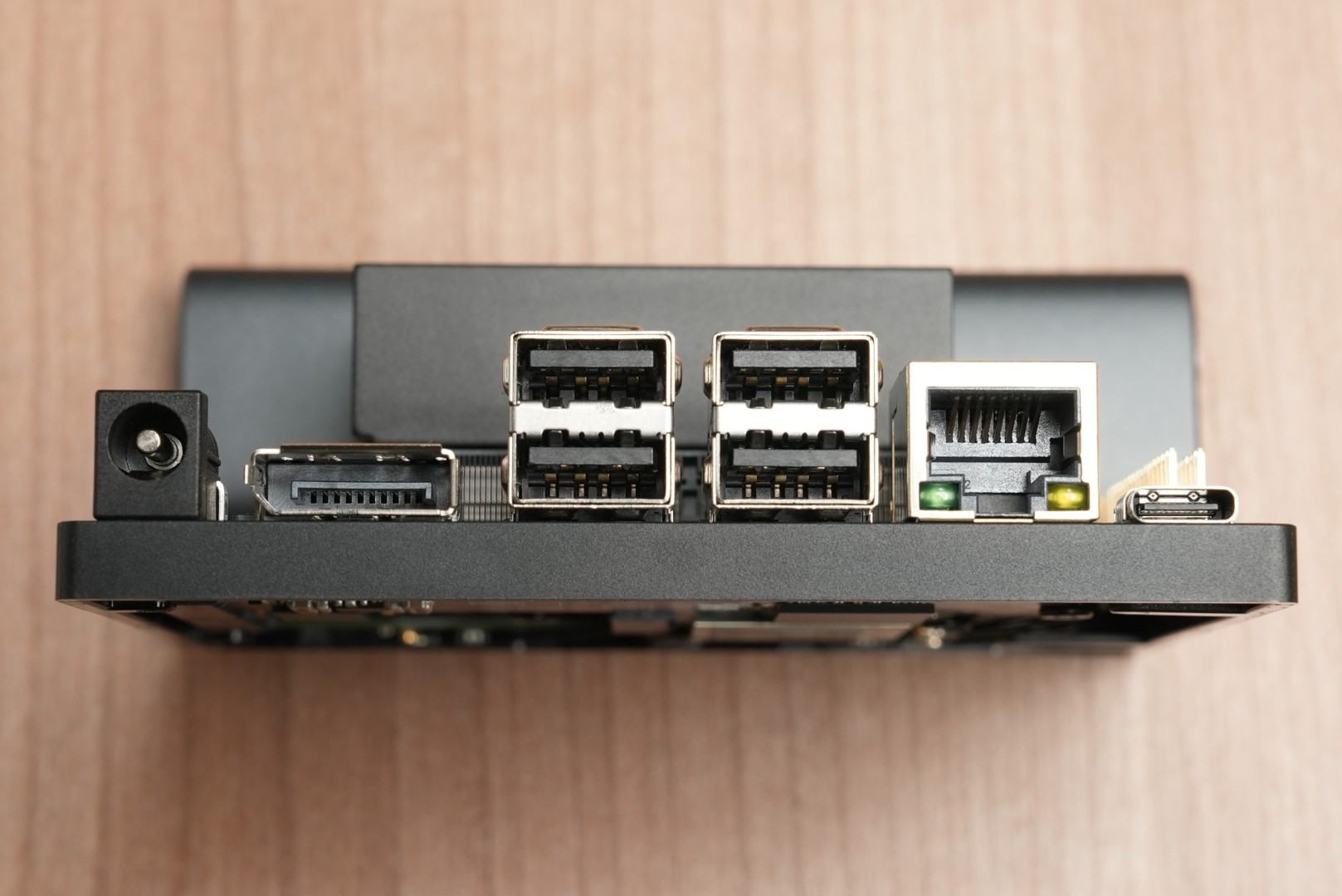 Jetson orin nano superのIO