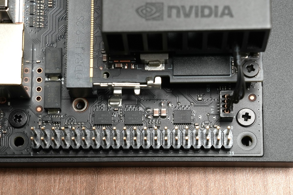 Jetson orin nano superの40ピンヘッダー