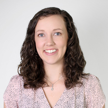 Tess Wright headshot