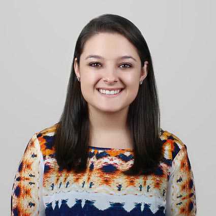 Meredith Greer Squittiere headshot