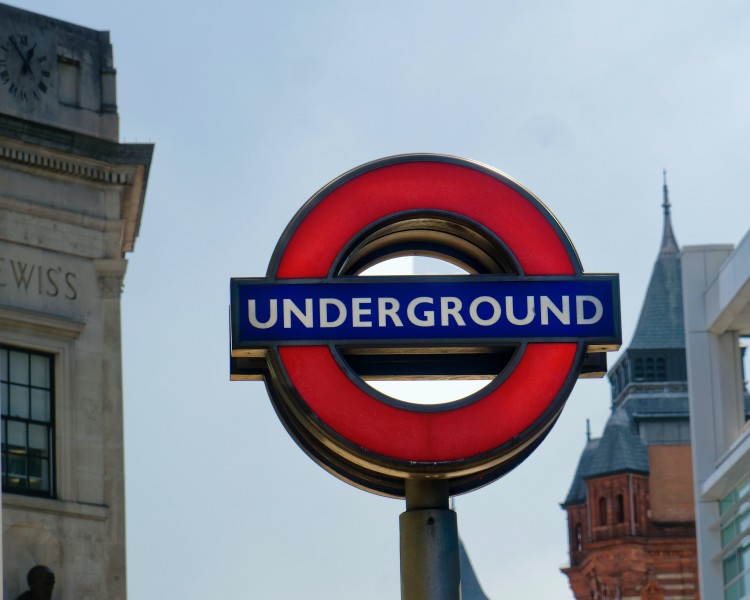 Image of a London Underground sign